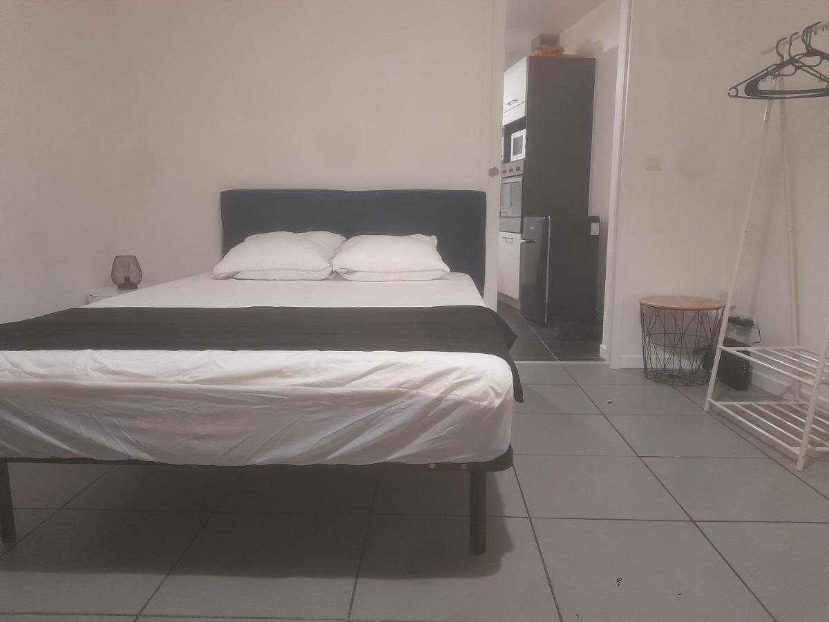 Le Fjord - Appartement Confort, Rez-De-Chaussee, Scandinave, Parking Gratuit Bourges Exterior photo