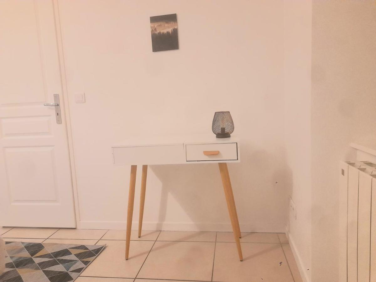 Le Fjord - Appartement Confort, Rez-De-Chaussee, Scandinave, Parking Gratuit Bourges Exterior photo