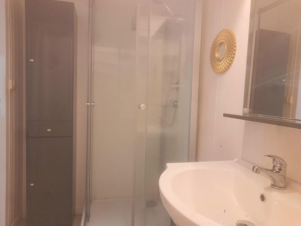 Le Fjord - Appartement Confort, Rez-De-Chaussee, Scandinave, Parking Gratuit Bourges Exterior photo